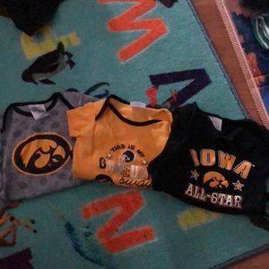 Hawkeye Onesie Set